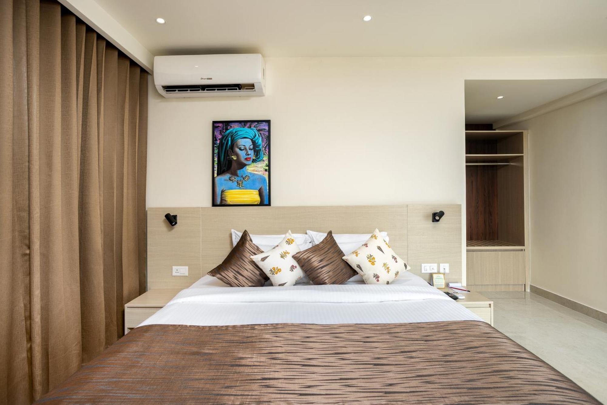 Presidency Airport Hotel Kochi 외부 사진