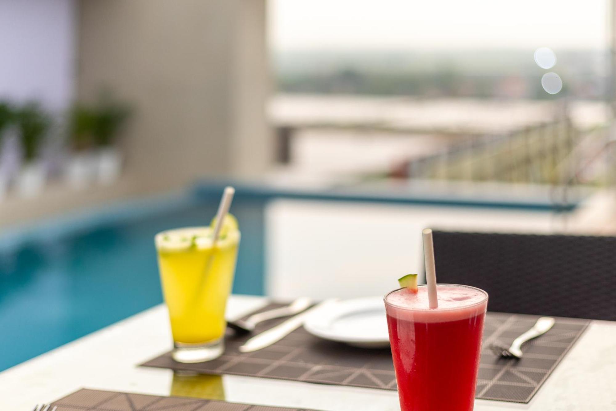 Presidency Airport Hotel Kochi 외부 사진