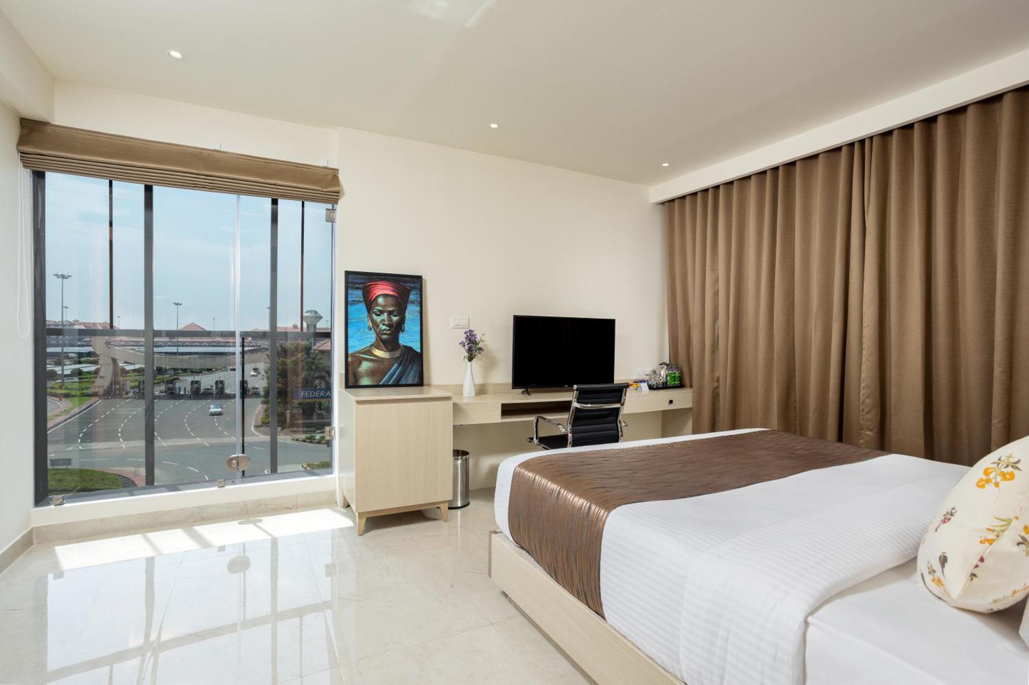 Presidency Airport Hotel Kochi 외부 사진